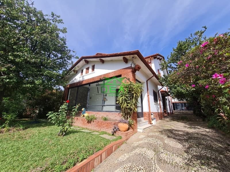 Sobrado para Venda no Alto da Lapa, 3 dorm, 1 suíte, 10 vagas, 301 m, 800 m