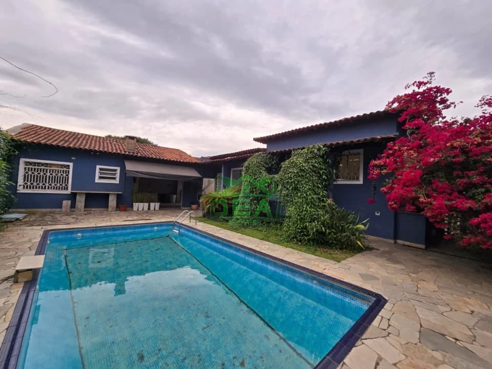Casa Térrea 3 Dormitórios e 2 Suítes no Alto da Lapa
