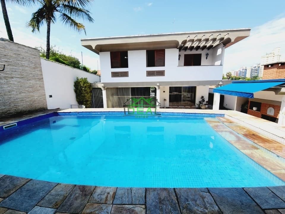 Sobrado Alto da Lapa, 4 Dormitórios, 8 Vagas e Piscina