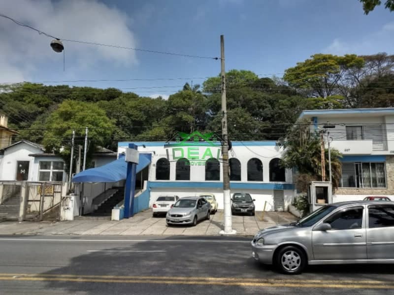 Prédio Comercial Lapa com 8 Vagas e 3 Banheiros