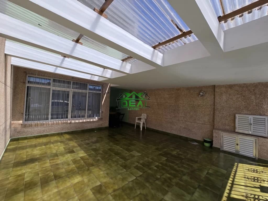 Sobrado 3 dormitórios Alto da Lapa, 2 vagas e 200 m²